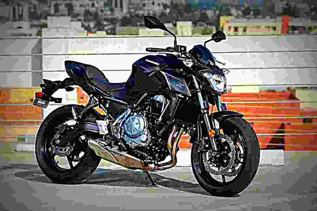 Kawasaki Z650 2017 1 motorbike A4 Photo Print