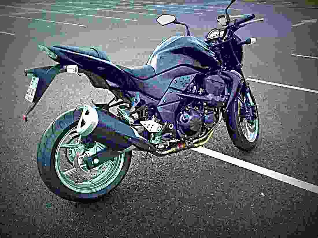 Kawasaki Z7 Z7 2 motorbike A4 Photo Print