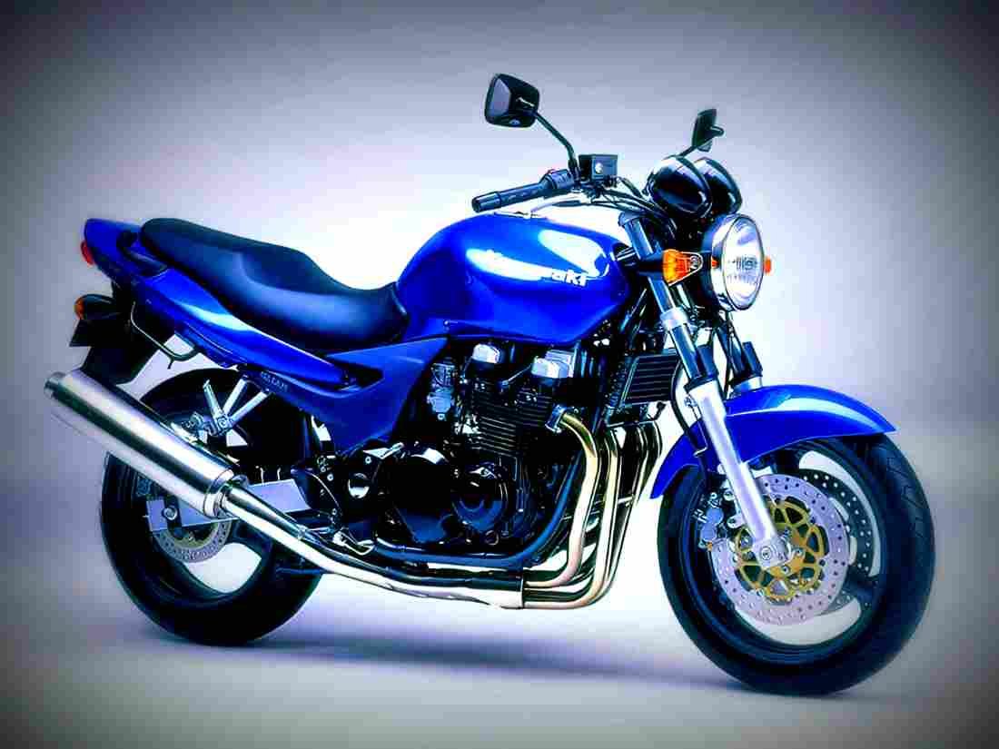 Kawasaki ZR 7 S 2001 1 motorbike A4 Photo Print