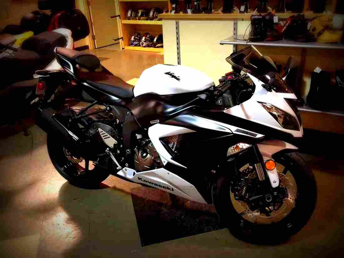 Kawasaki ZX 6R Ninja 2000 3 motorbike A4 Photo Print