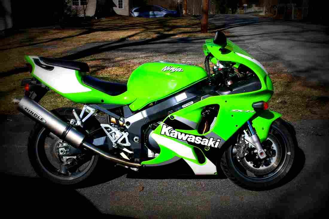 Kawasaki ZX 7R 2003 6 motorbike A4 Photo Print