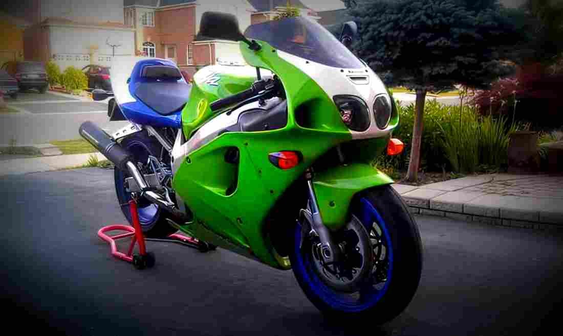Kawasaki ZX 7R Ninja 1996 5 motorbike A4 Photo Print