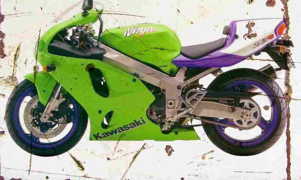 Kawasaki ZX 7RR 1999 Aged Vintage A4 Photo Print