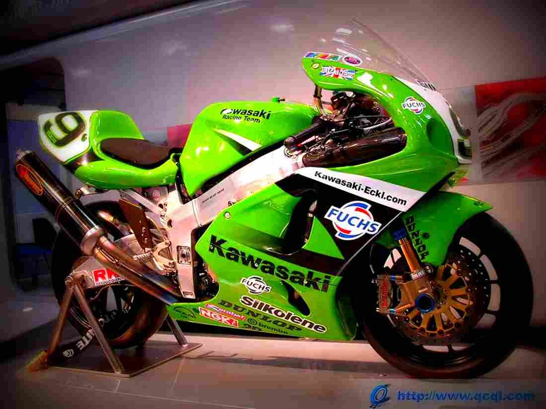 Kawasaki ZX 7RR Ninja 1996 1 motorbike A4 Photo Print