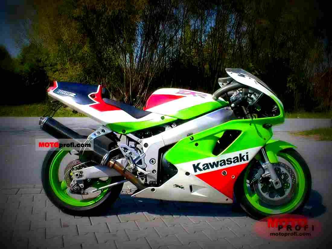 Kawasaki ZXR 750 (reduced effect) 1990 3 motorbike A4 Photo Print