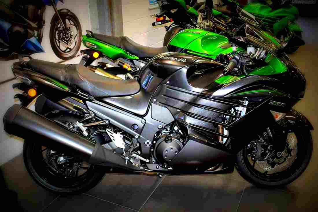 Kawasaki ZZR1400 2018 2 motorbike A4 Photo Print