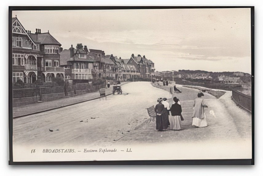 Kent Broadstairs Eastern Esplanade Ladies Walking Ll 18 Vintage A4 Photo Print