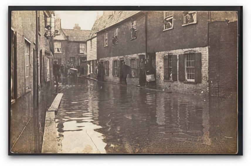 Kent Canterbury St Peters Lane Flooded People At Windows & Doors 1909 Vintage A4 Photo Print