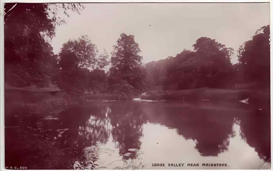 Kent England 420 Vintage A4 Photo Print