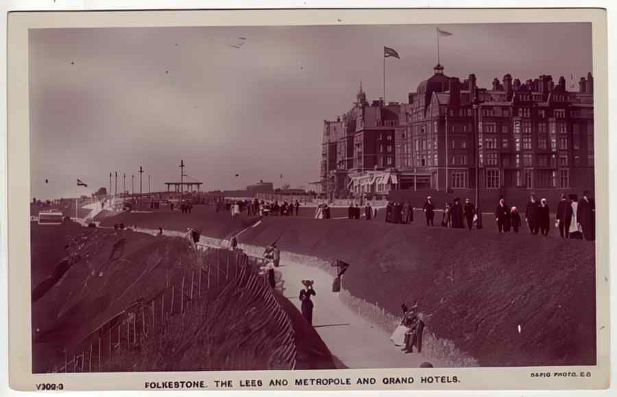 Kent England 447 Vintage A4 Photo Print