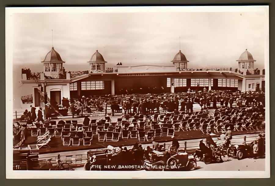 Kent England 561 Vintage A4 Photo Print