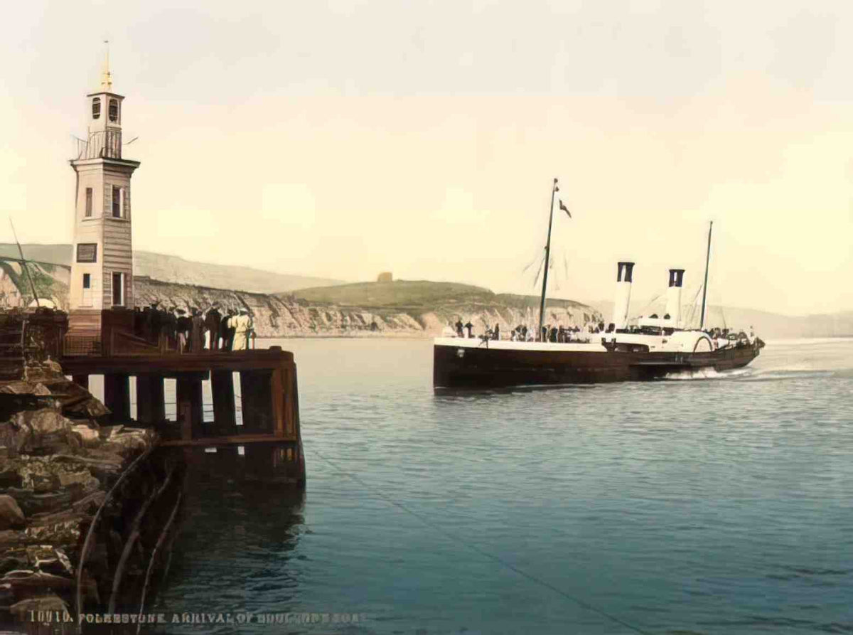 Kent Folkestone Arrival of Boulogne Boat Vintage A4 Photo Print