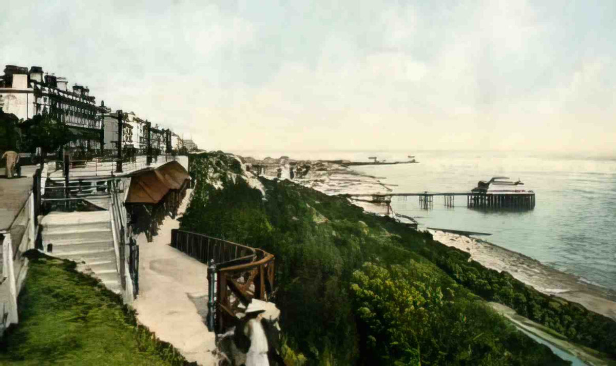 Kent Folkestone The Leas Shelter c1916 Vintage A4 Photo Print
