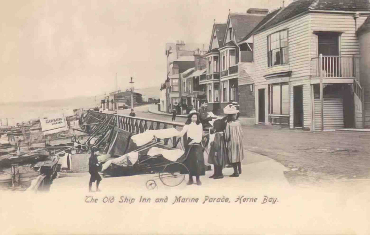 Kent Herne Bay The Old Ship Inn and Marine Parade Vintage A4 Photo Print