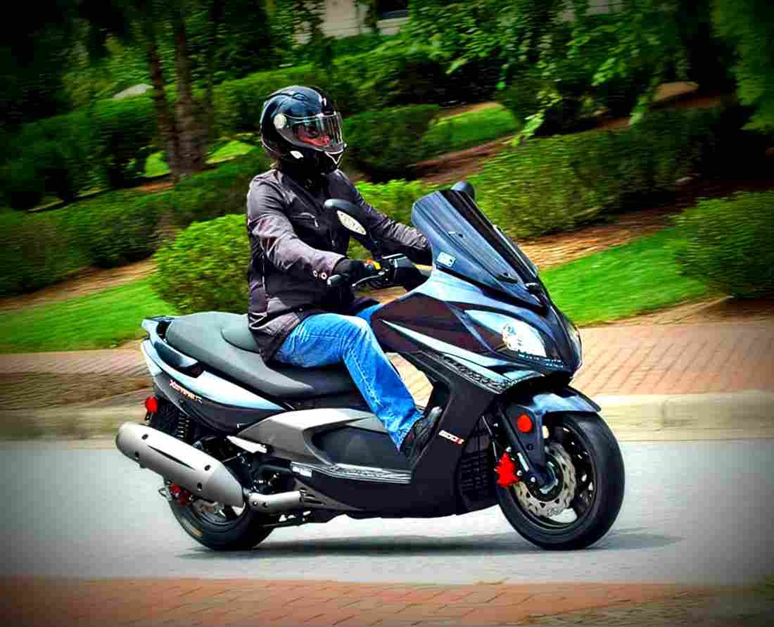 Kymco Xciting 500 RI ABS 2017 3 motorbike A4 Photo Print