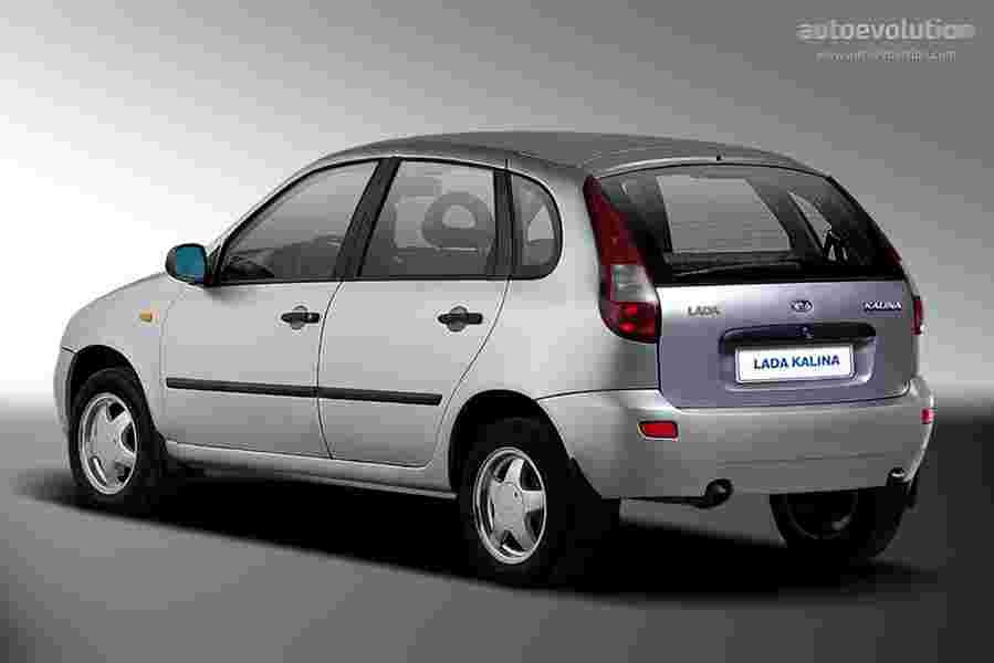 LADAKalinaHatchback 3431 2 Car A4 Photo Print