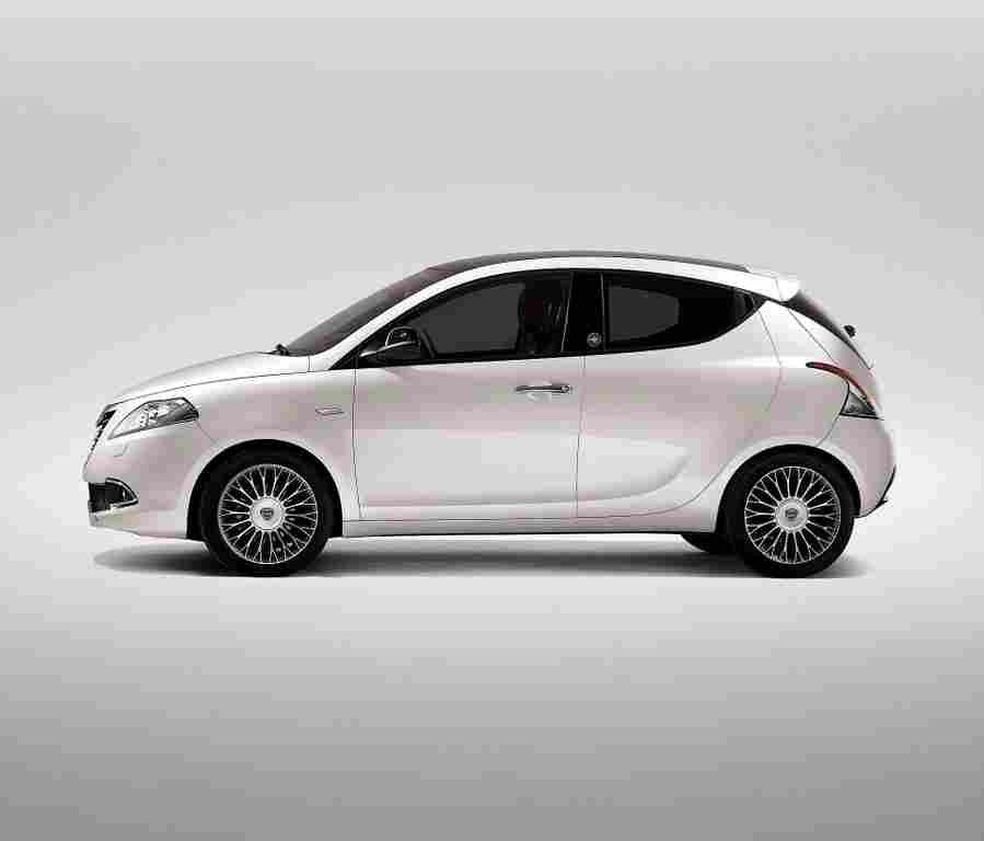 LANCIAYpsilon 4783 13 Car A4 Photo Print