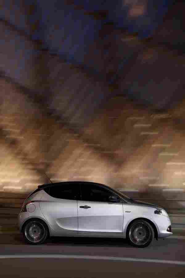 LANCIAYpsilon 4783 4 Car A4 Photo Print