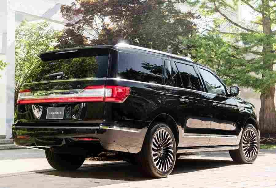LINCOLN Navigator L 6795 14 Car A4 Photo Print
