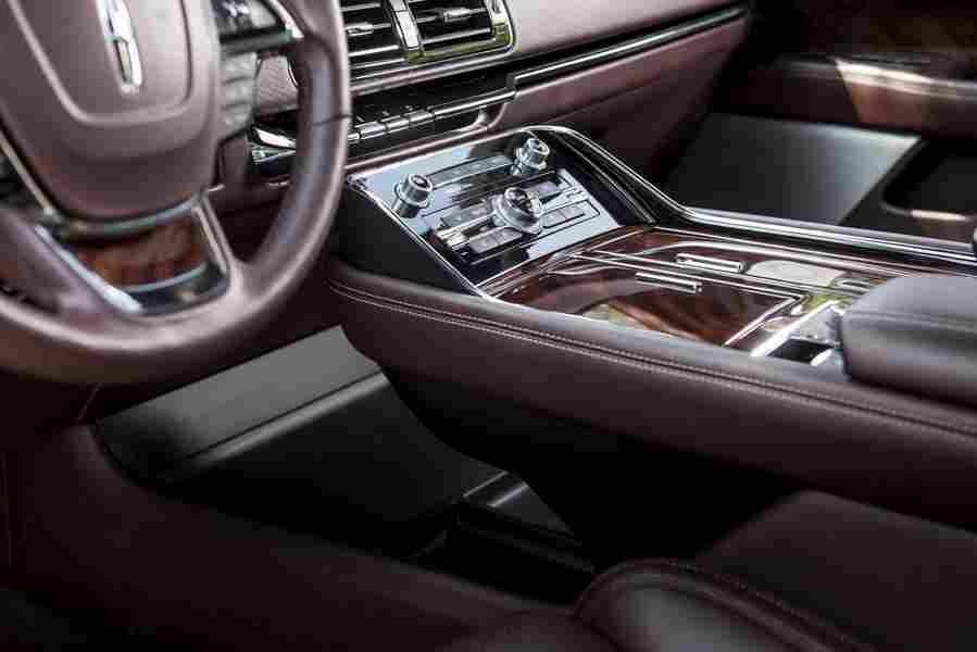 LINCOLN Navigator L 6795 28 Car A4 Photo Print