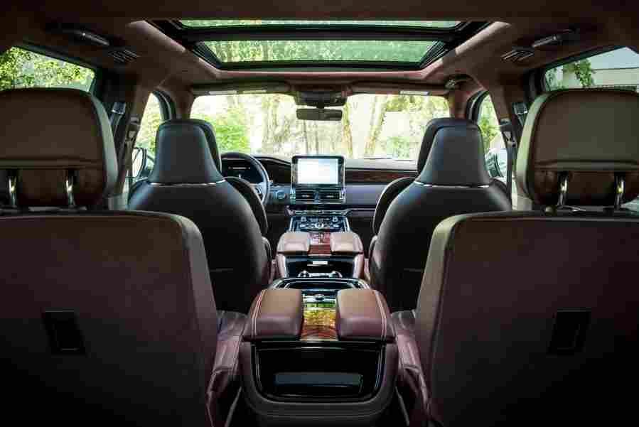 LINCOLN Navigator L 6795 7 Car A4 Photo Print