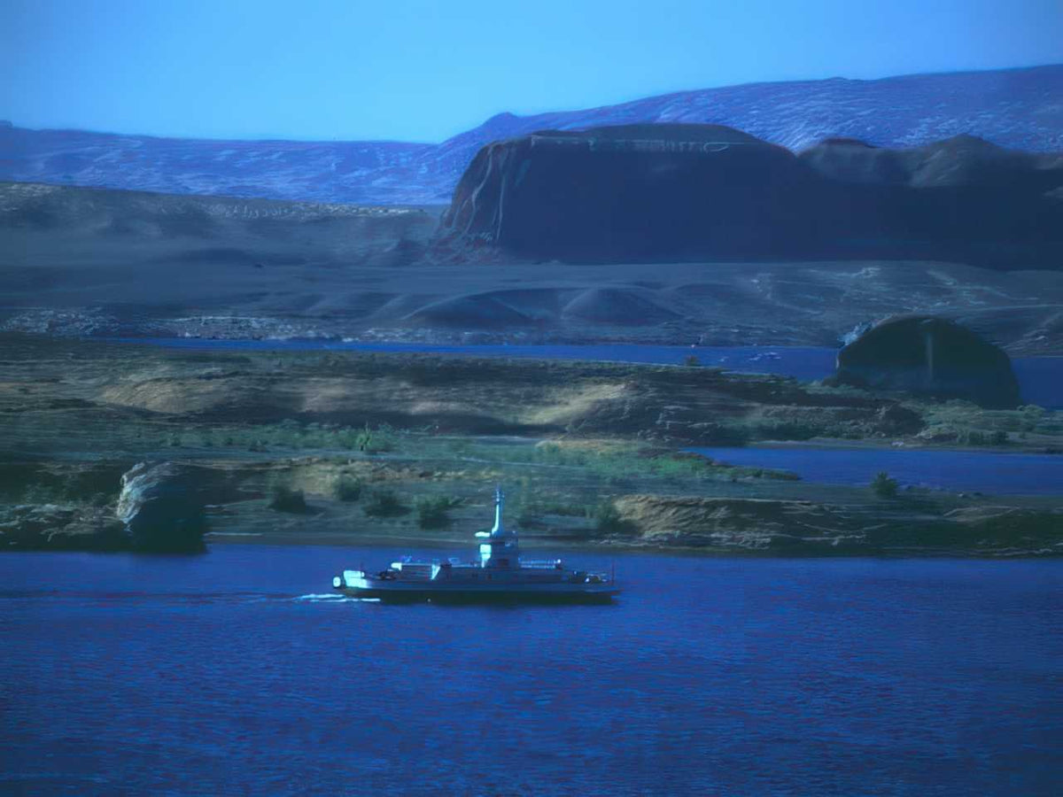 Lake Powell Ferry A4 Photo Print