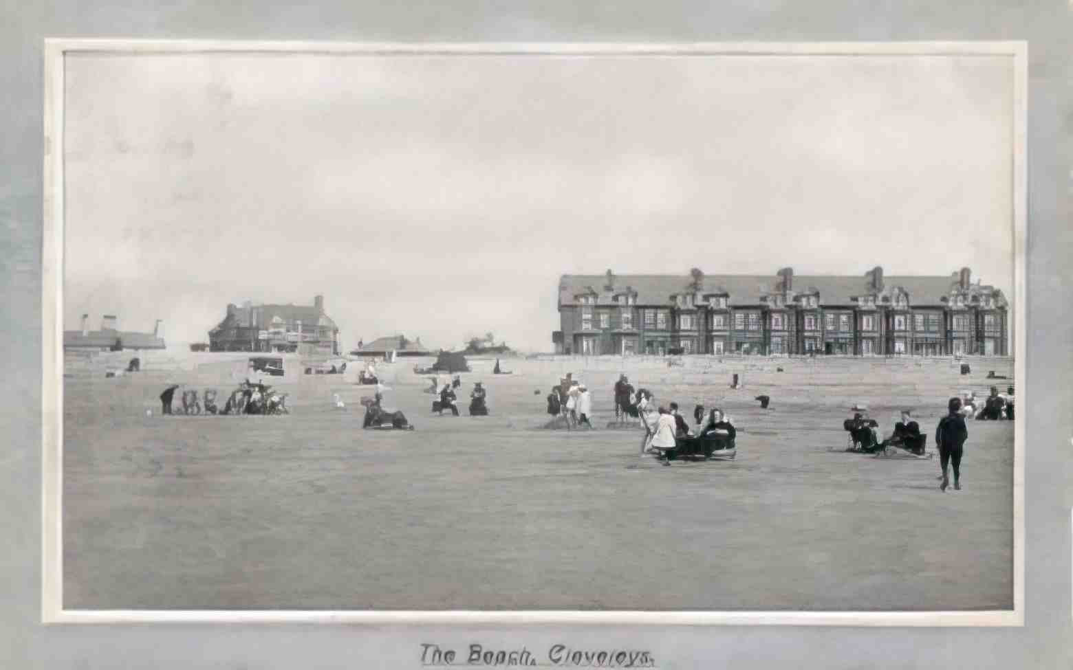 Lancashire Cleveleys The Beach Vintage A4 Photo Print