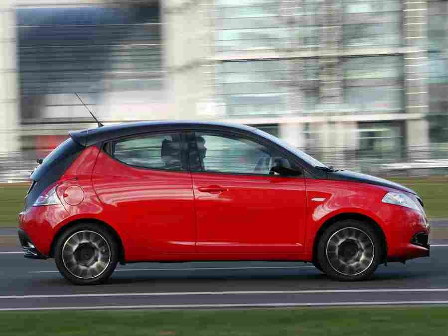 Lancia Ypsilon 4783 105 Car A4 Photo Print