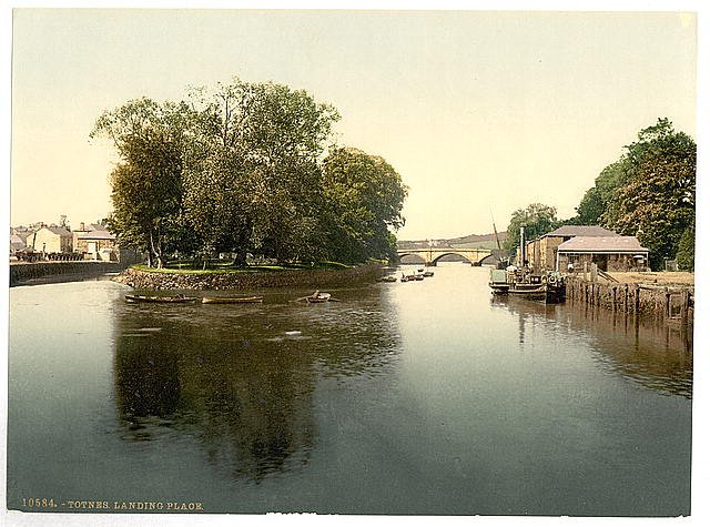 Landing place Totnes Vintage A4 Photo Print