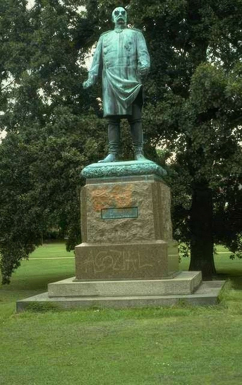 Landmark Bronze Statue Hal A4 Photo Print Faceai
