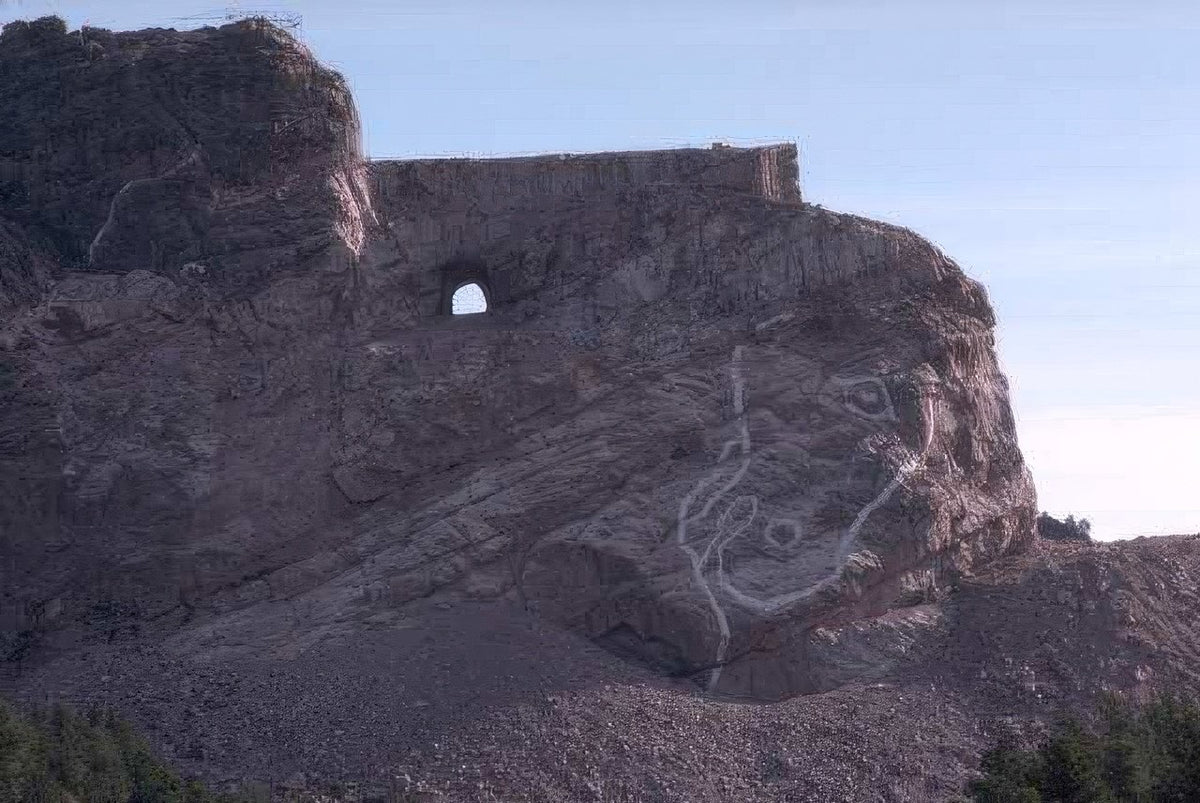 Landmark Crazy Horse Sculpture A4 Photo Print