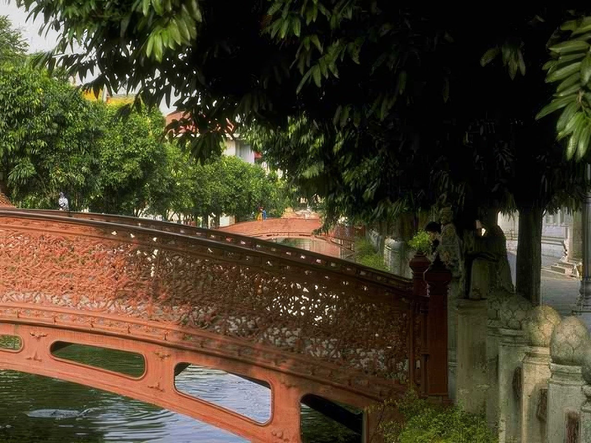Landmark Hanoi Redbridge Longexposure A4 Photo Print