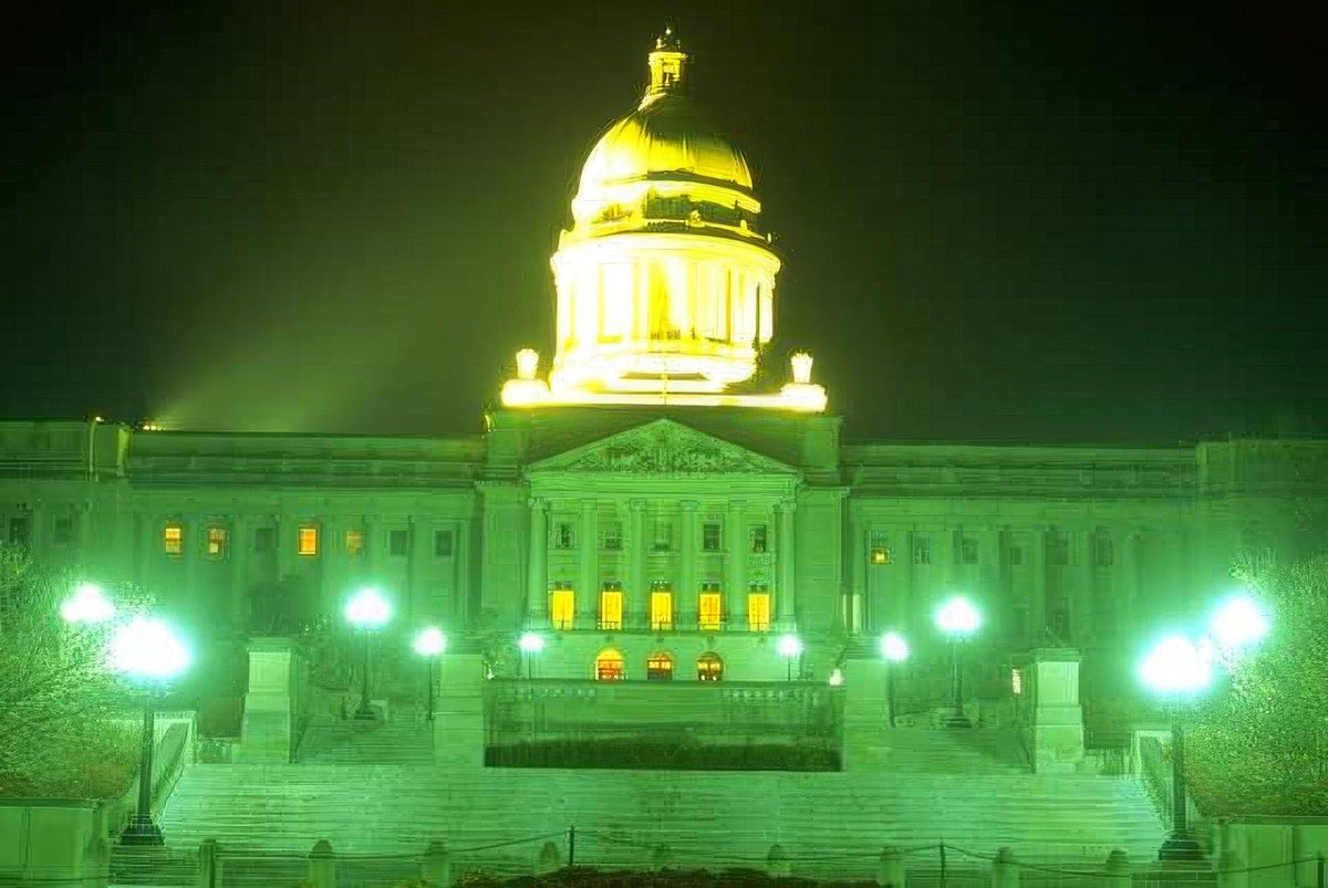 Landmark Kansas Capitol Night A4 Photo Print