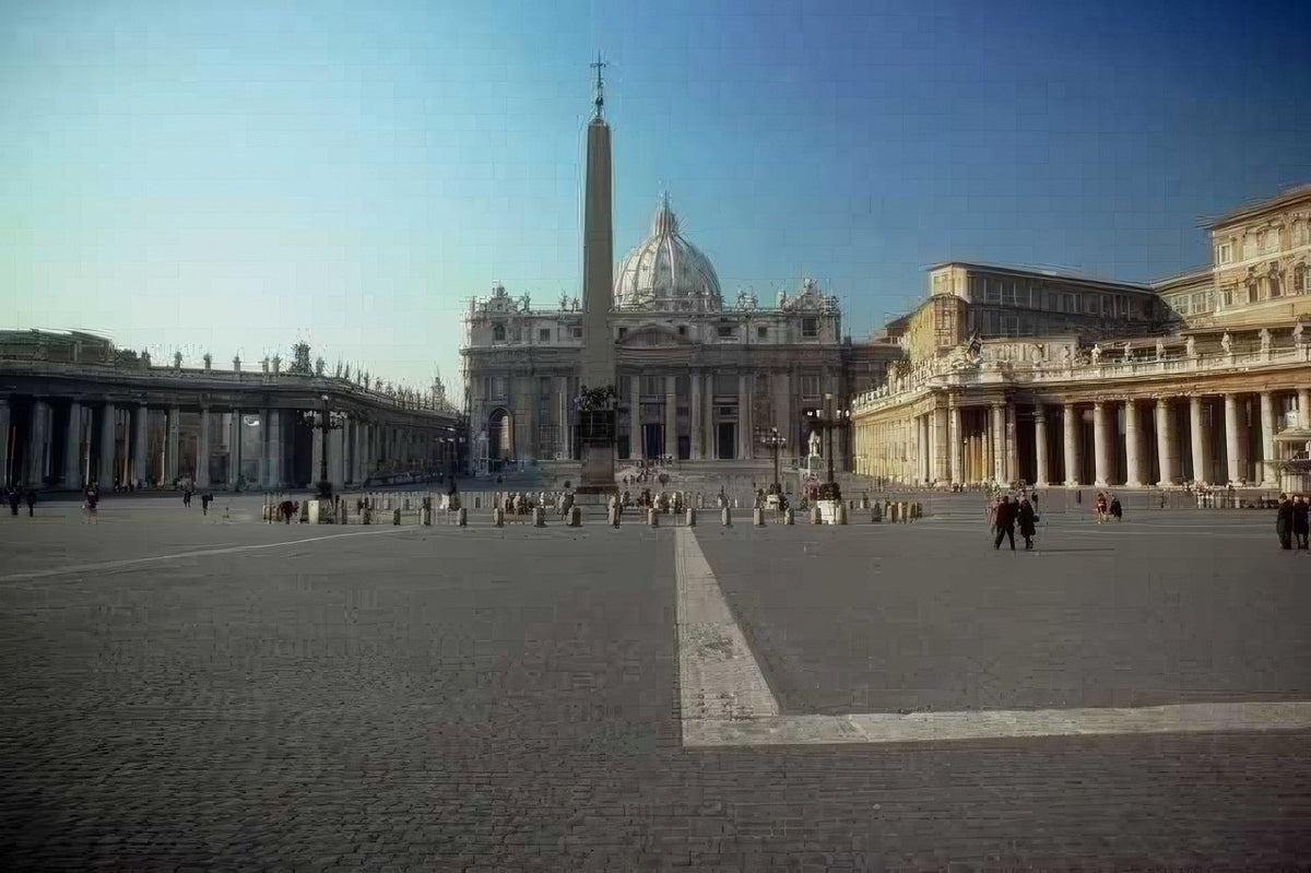 Landmark St Peter Square A4 Photo Print