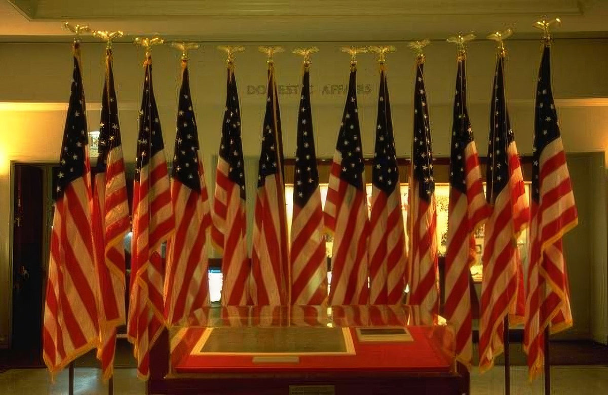 Landmark Us Flags Lincoln A4 Photo Print