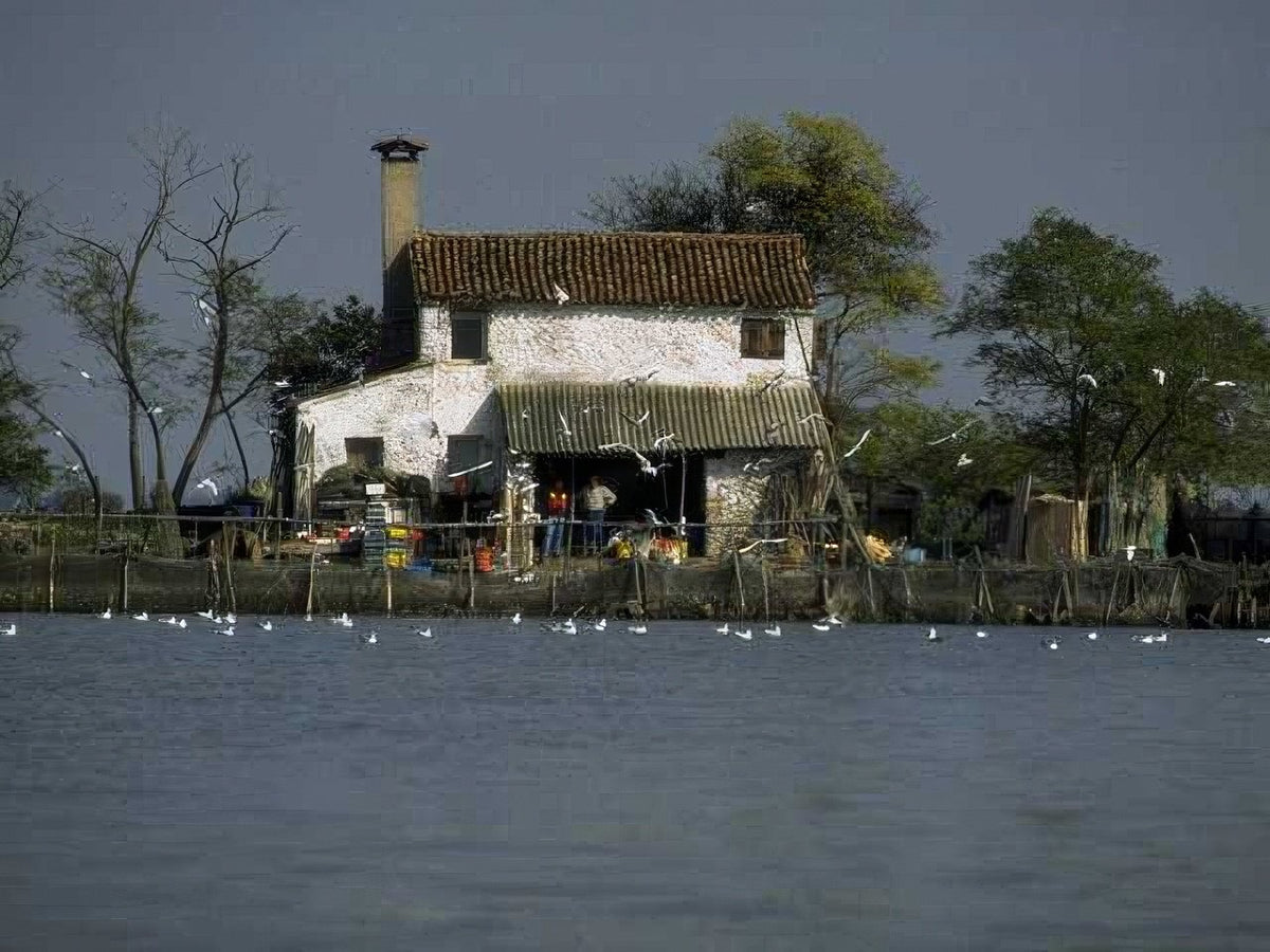 Landmark Venetian Fishing House A4 Photo Print