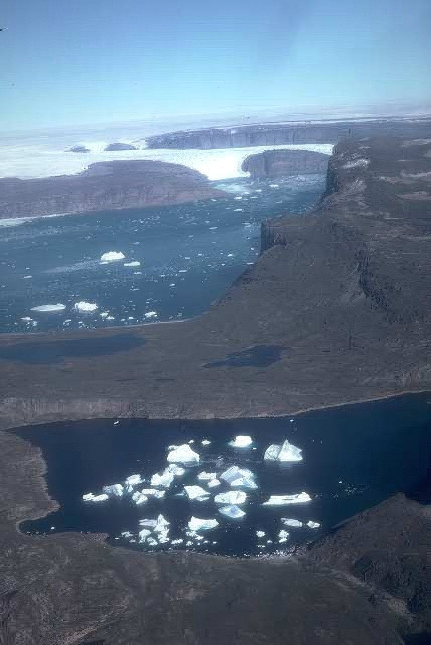 Landscape Arctic Lagoon Icebergs A4 Photo Print