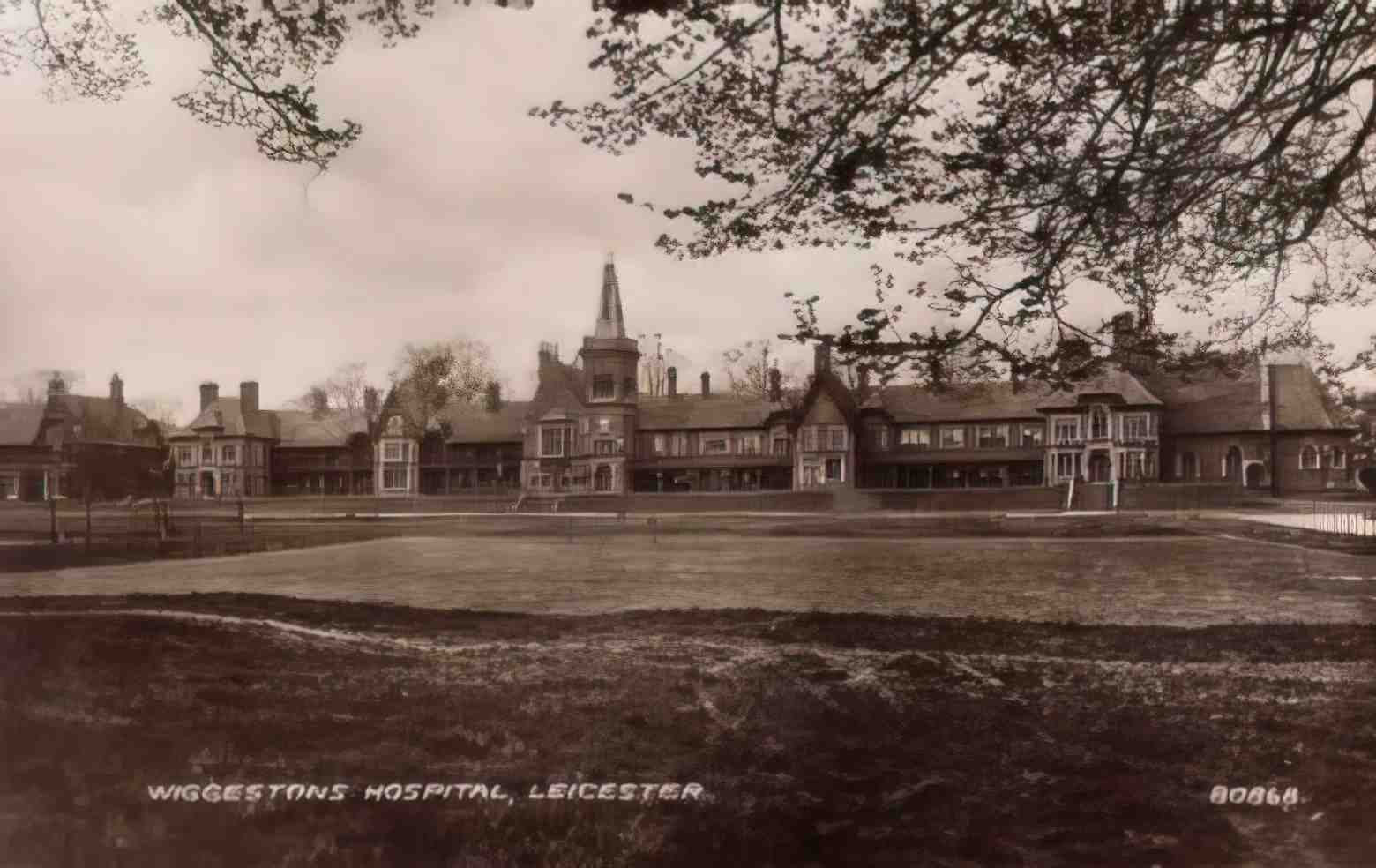 Leicestershire Leicester Wiggestons Hospital Vintage A4 Photo Print