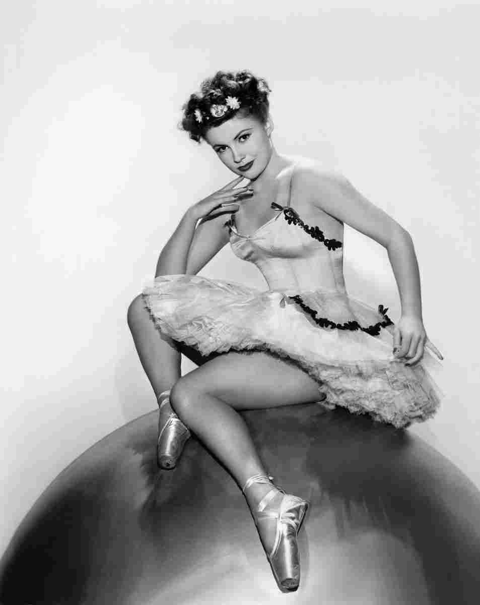 Leslie Joan 6 film star poster A4 Photo Print