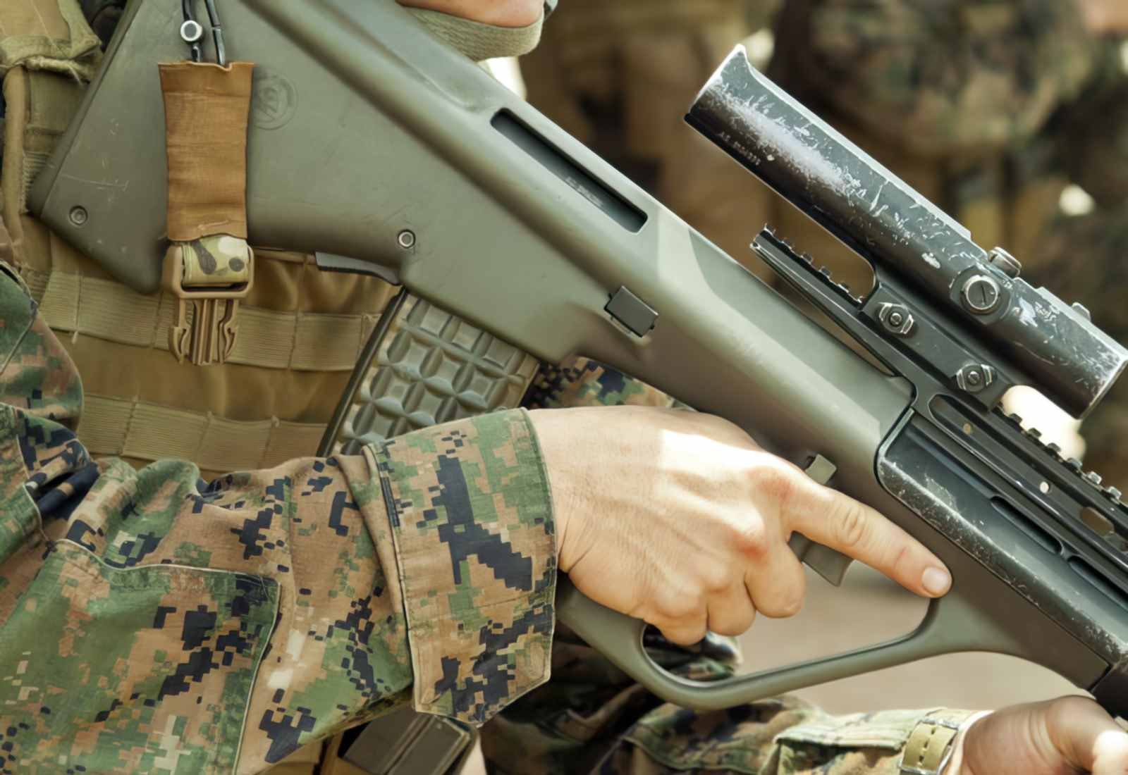 Lithgow F88 Assault Rifle 6 A4 Photo Print
