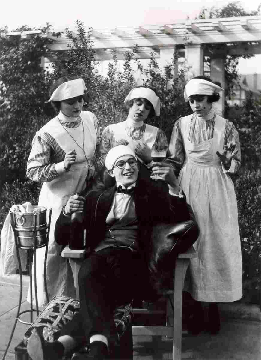 Lloyd Harold Lonesome Luke Loses Patients 1 film star poster A4 Photo Print