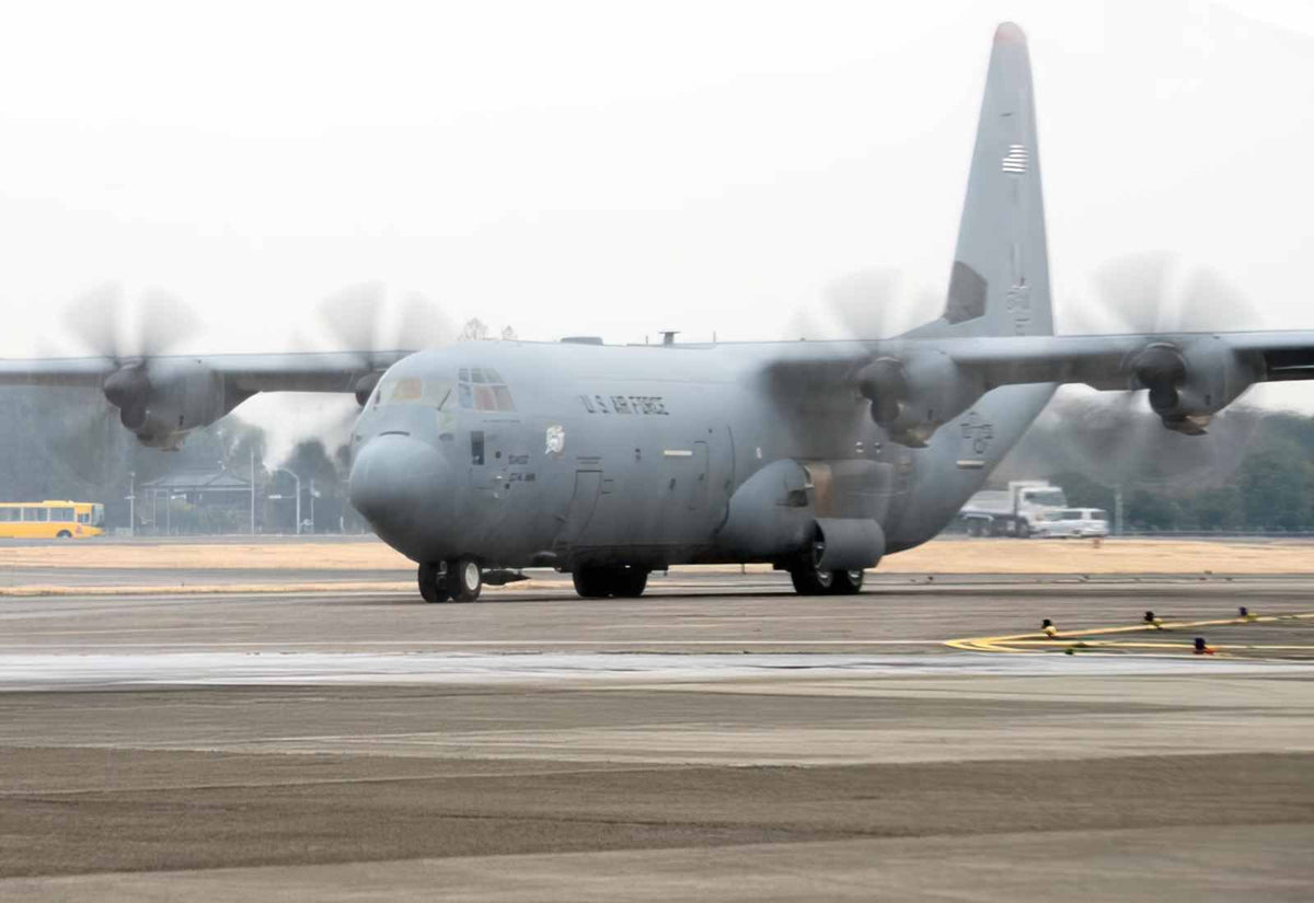 Lockheed C130j Super Hercules Tactical Medium Transport Aircraft United States 2 A4 Photo Print