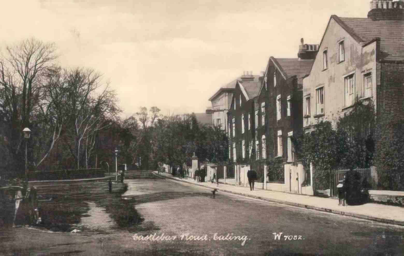 London Ealing Castlebar Road III Vintage A4 Photo Print