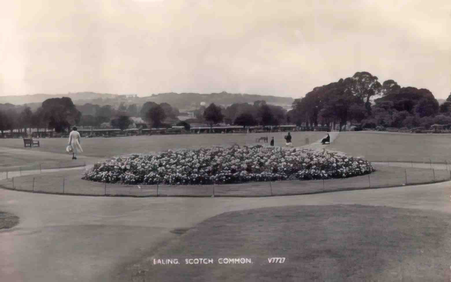 London Ealing Scotch Common Vintage A4 Photo Print