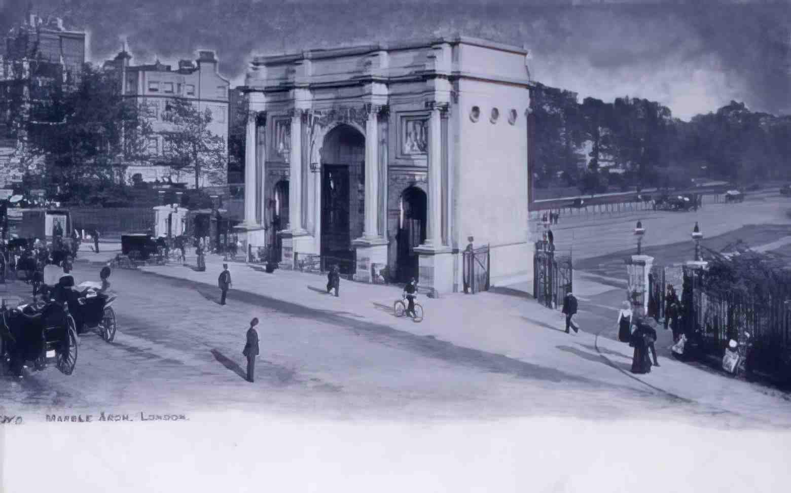 London Marble Arch Vintage A4 Photo Print