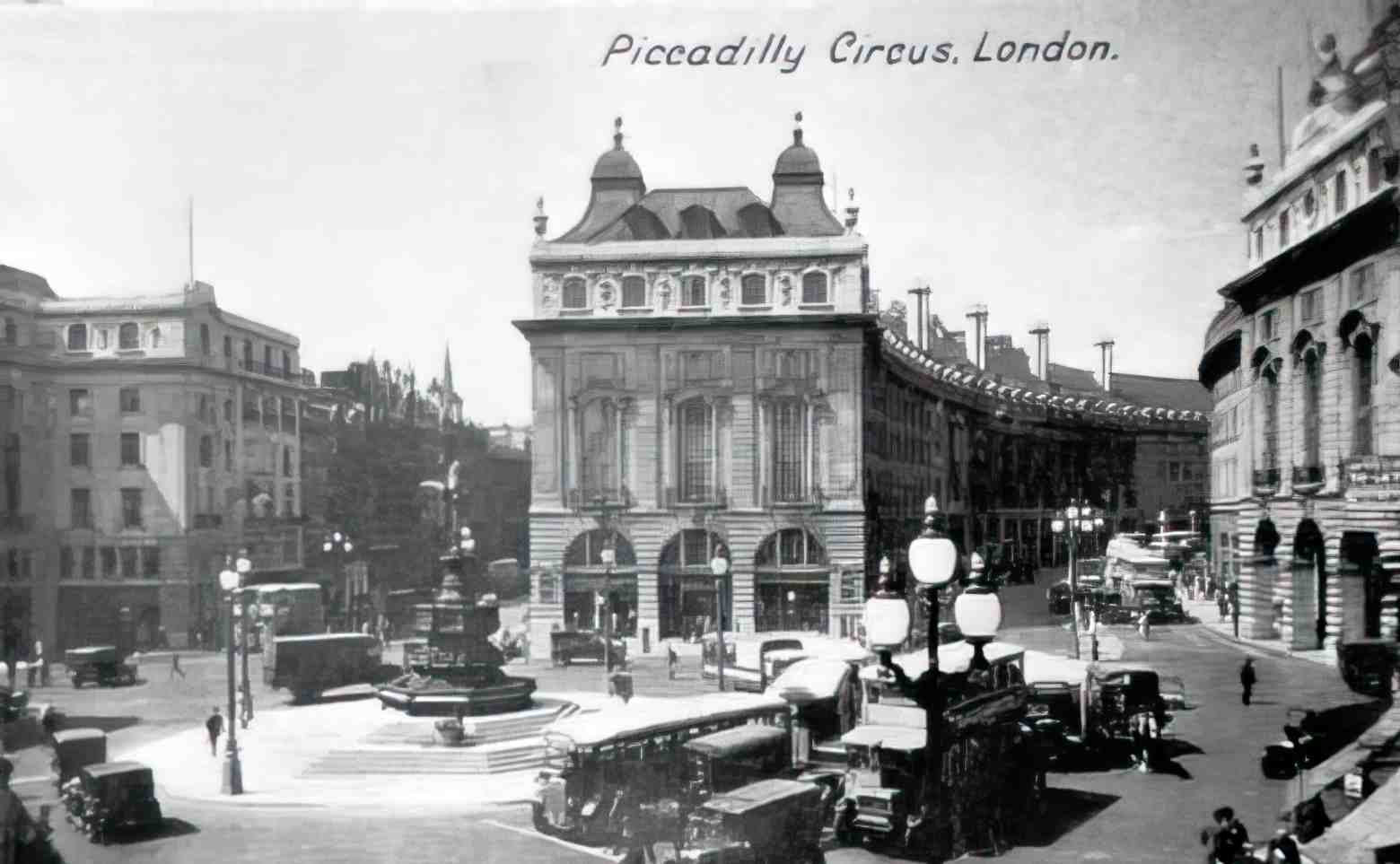 London Picadilly Circus Vintage A4 Photo Print