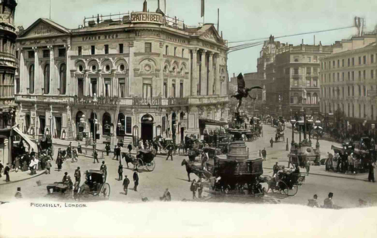 London Piccadilly Vintage A4 Photo Print