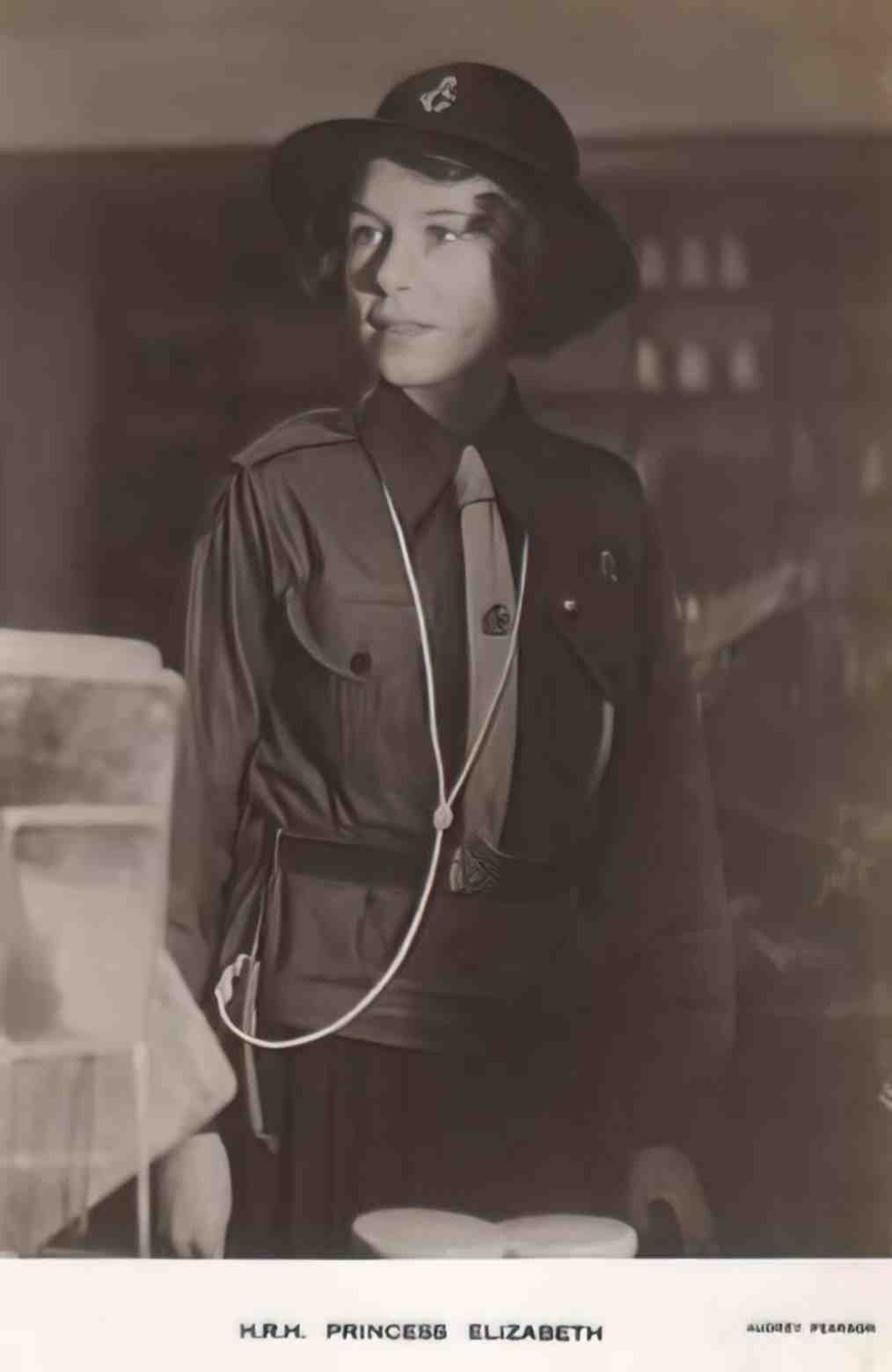 London Royalty Princess Elizabeth Vintage A4 Photo Print