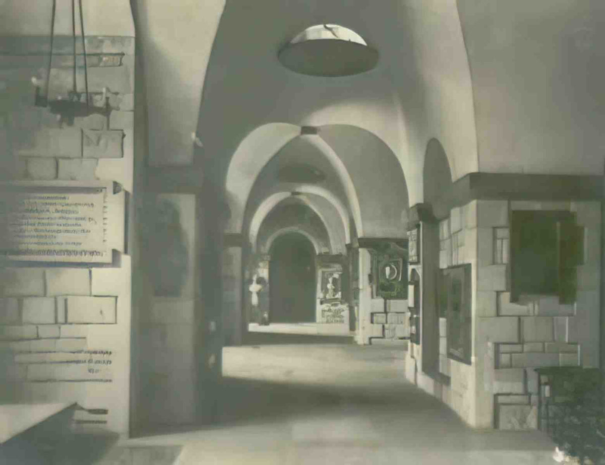 London St Pauls Cathedral The Crypt Vintage A4 Photo Print