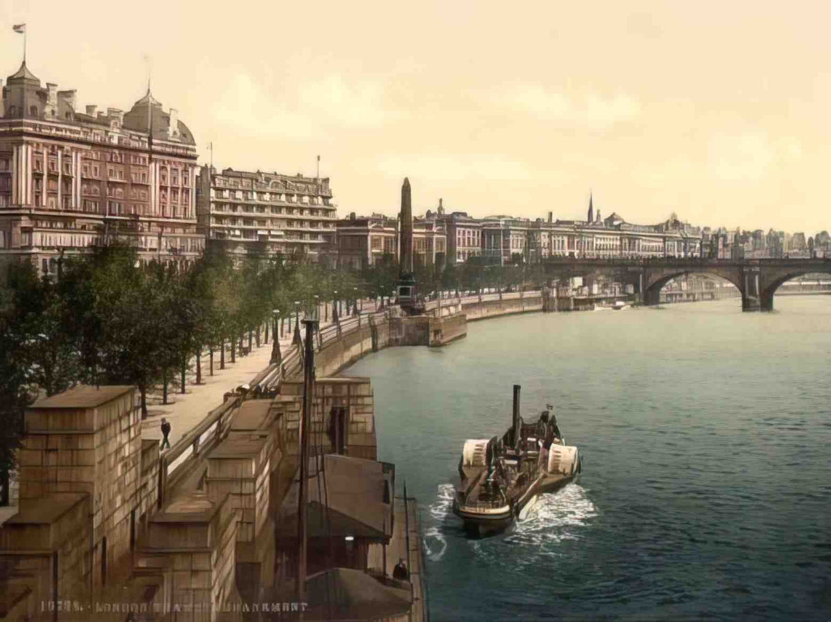 London Thames Embankment II Vintage A4 Photo Print